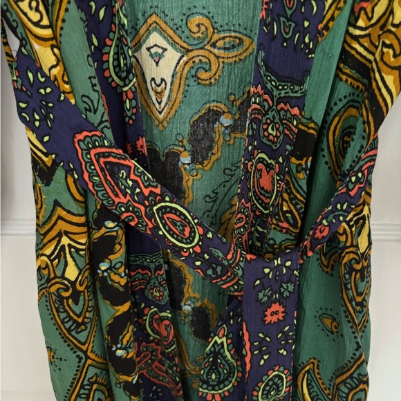Free People Charmer Paisley Printed Kimono Drapy w Belt Green Black Gold OS NWT - Picture 5 of 8
